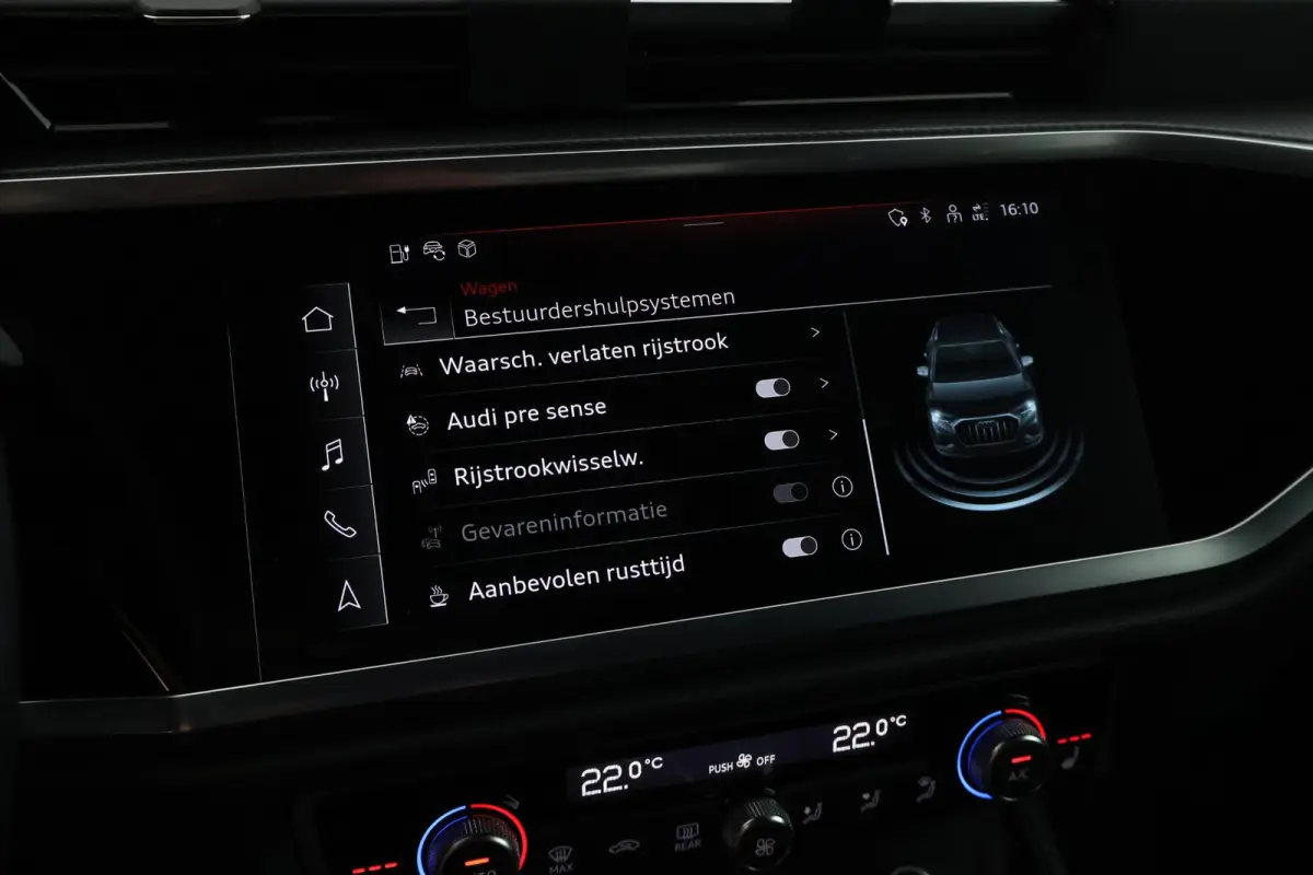45 TFSIe 245pk S edition Trekhaak Keyless Stoelverwarming Navigatie Adaptive Cruise S-Line