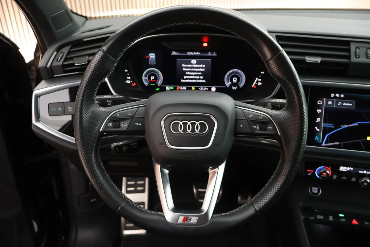 45 TFSIe 245pk S edition Trekhaak Keyless Stoelverwarming Navigatie Adaptive Cruise S-Line
