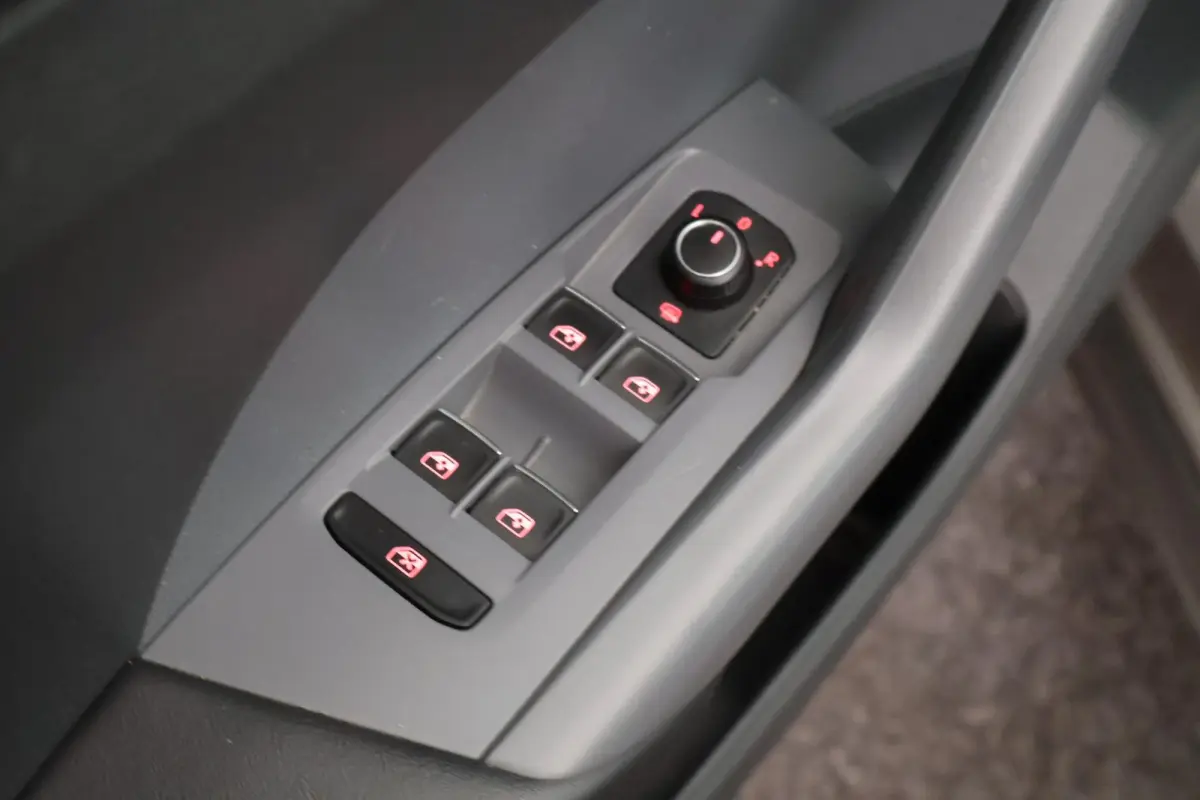 1.0 TSI 115pk DSG Style Navigatie Trekhaak Stoelverwarming