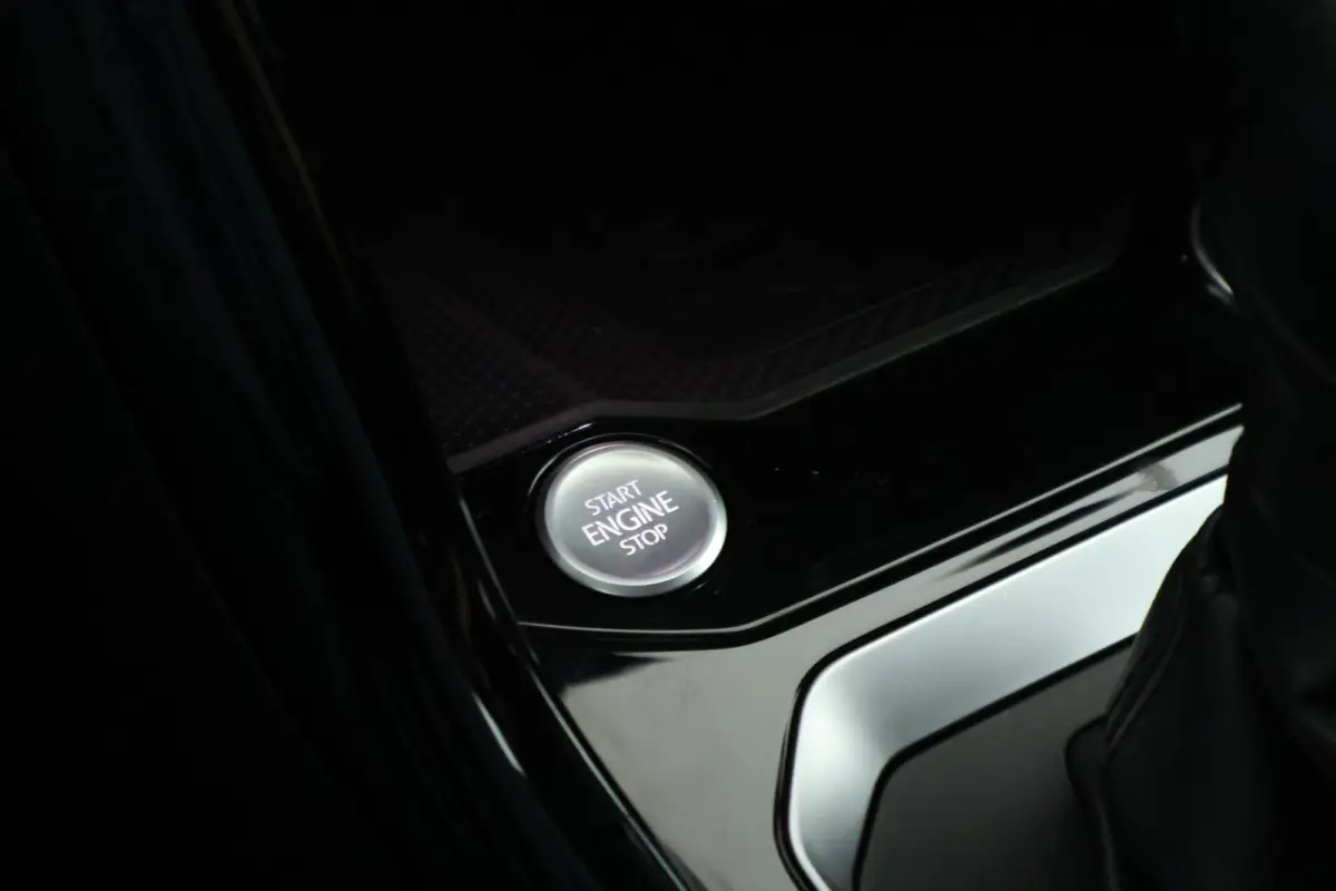 1.5 TSI 150pk DSG Sport Black Style Keyless Camera Virtual Cockpit Navigatie