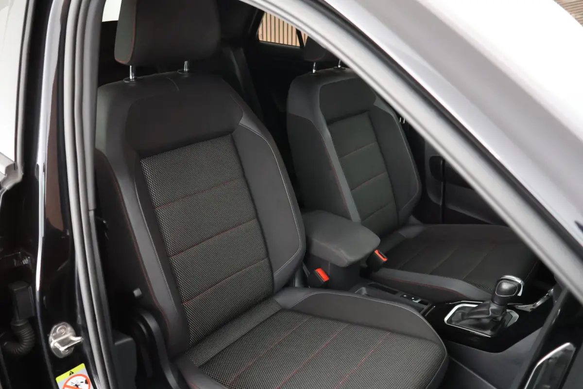 1.5 TSI 150pk DSG Sport Black Style Keyless Camera Virtual Cockpit Navigatie
