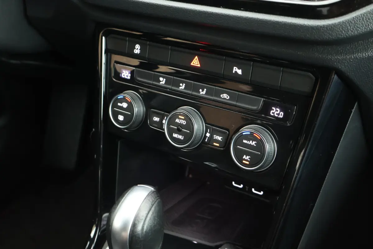 1.5 TSI 150pk DSG Sport Black Style Keyless Camera Virtual Cockpit Navigatie