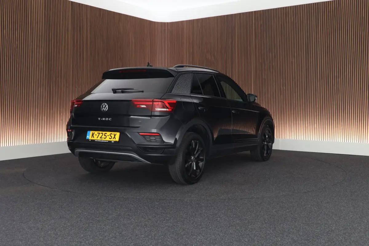 1.5 TSI 150pk DSG Sport Black Style Keyless Camera Virtual Cockpit Navigatie