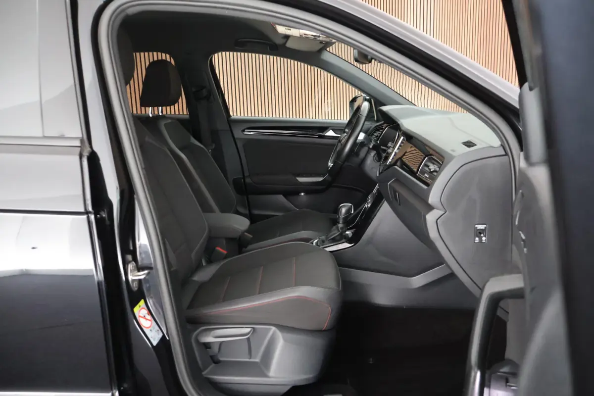 1.5 TSI 150pk DSG Sport Black Style Keyless Camera Virtual Cockpit Navigatie