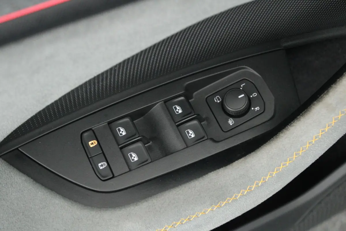 1.5 TSI 150pk MHEV DSG Business Edition 7p. Panoramadak Matrix Led Camera Keyless Adaptive Cruise