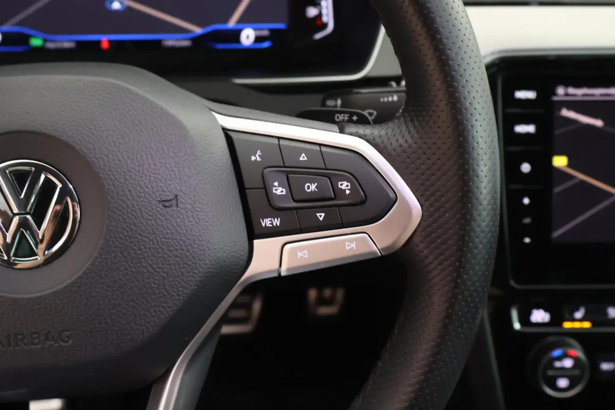 1.5 TSI 150pk DSG 2x R-Line Panoramadak Leder Camera Stoelverwarming Virtual Cockpit