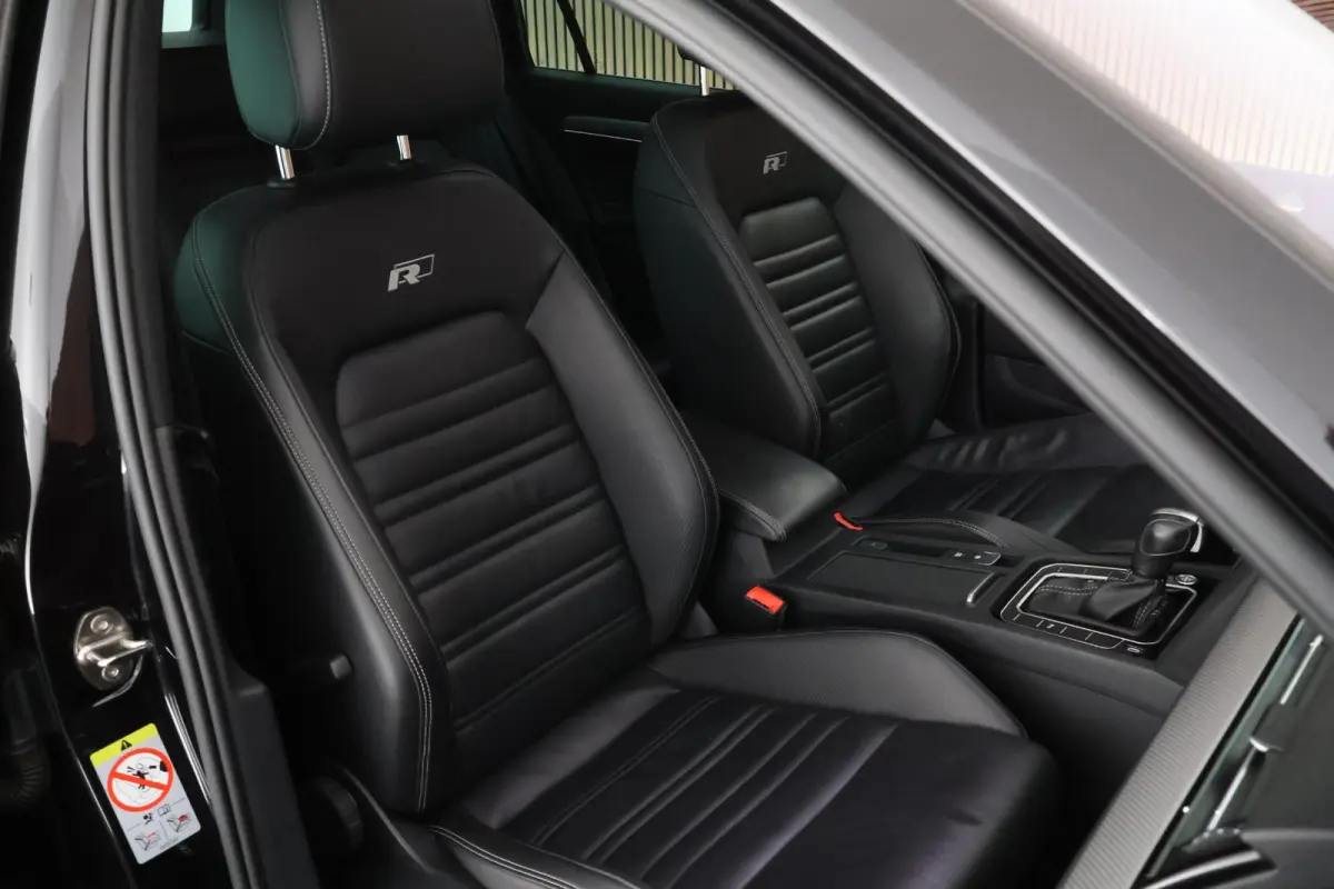 1.5 TSI 150pk DSG 2x R-Line Panoramadak Leder Camera Stoelverwarming Virtual Cockpit