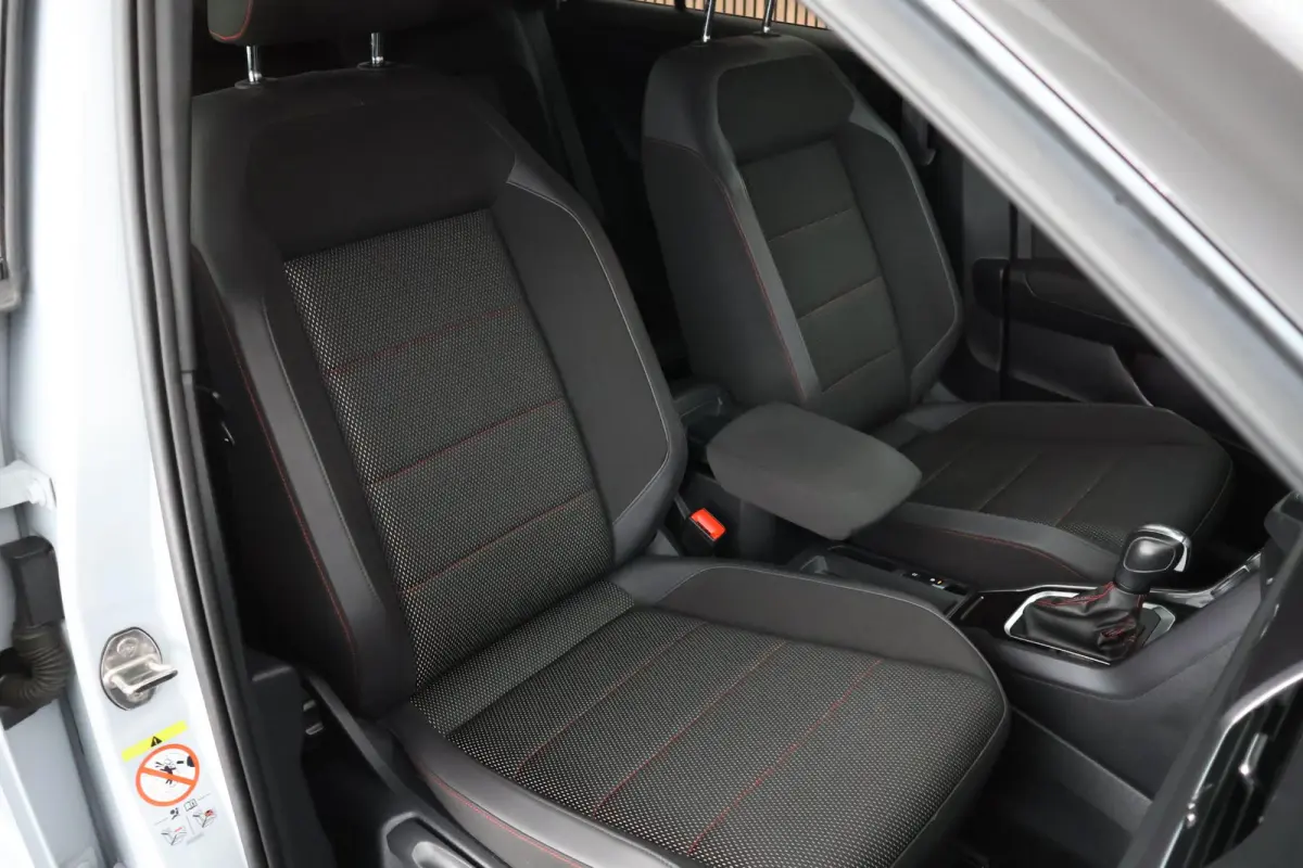 1.5 TSI 150pk DSG R-Line Sport Keyless Virtual Cockpit Navigatie