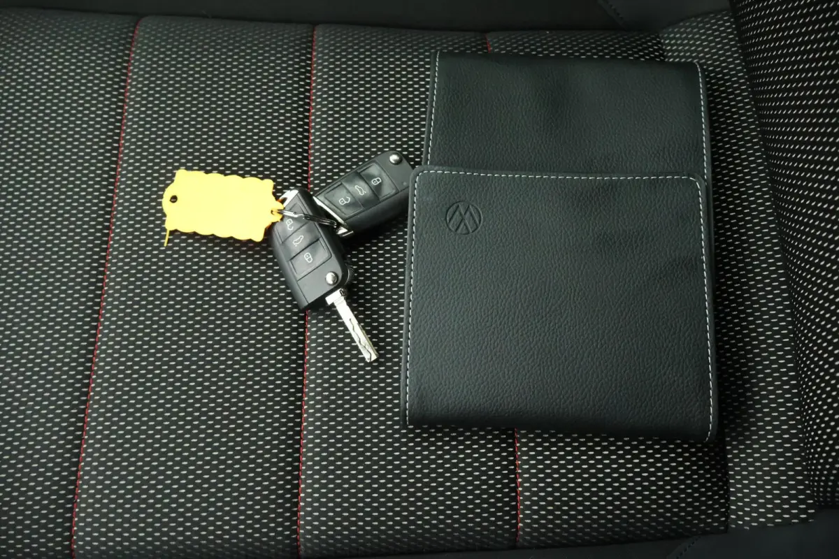 1.5 TSI 150pk DSG R-Line Sport Keyless Virtual Cockpit Navigatie