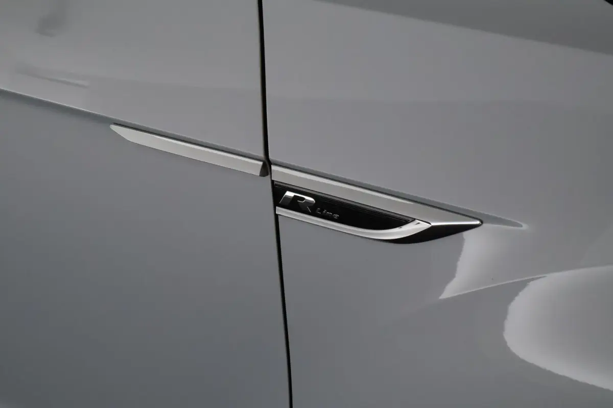1.5 TSI 150pk DSG R-Line Sport Keyless Virtual Cockpit Navigatie