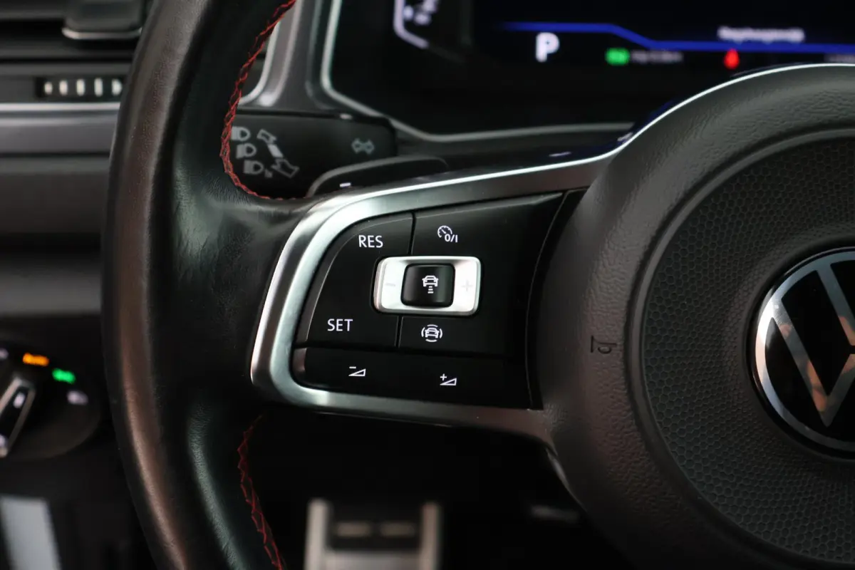 1.5 TSI 150pk DSG R-Line Sport Keyless Virtual Cockpit Navigatie
