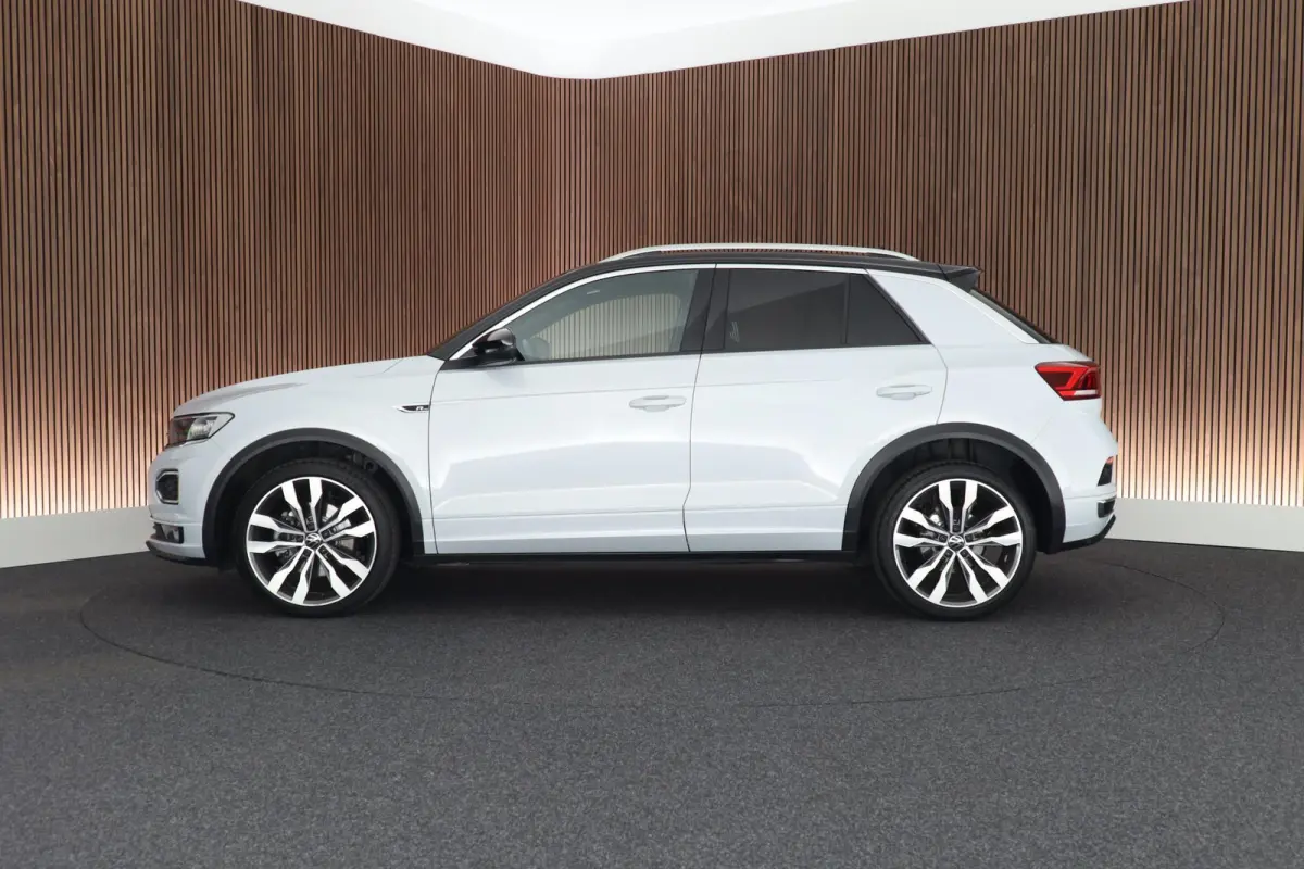 1.5 TSI 150pk DSG R-Line Sport Keyless Virtual Cockpit Navigatie