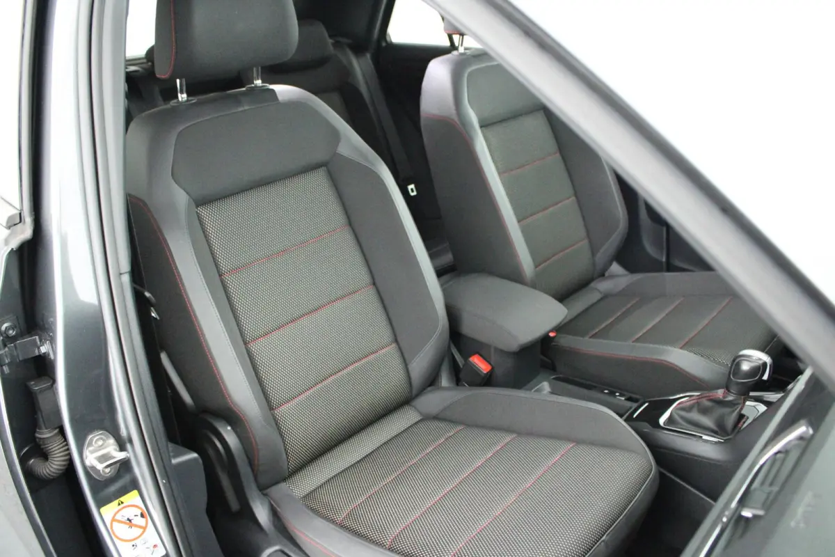 1.5 TSI 150pk DSG R-Line Sport Led Camera Virtual Cockpit Navigatie