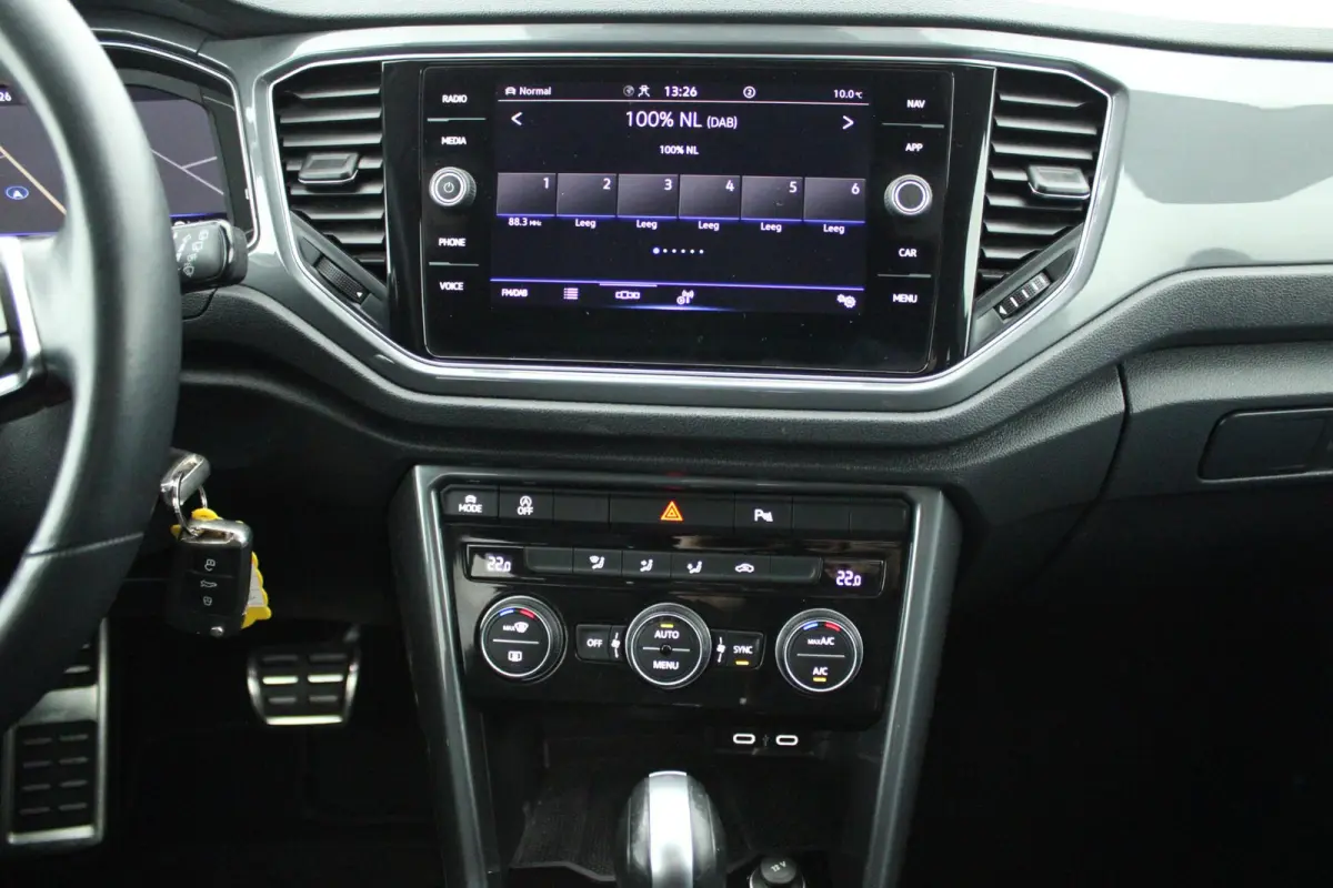 1.5 TSI 150pk DSG R-Line Sport Led Camera Virtual Cockpit Navigatie