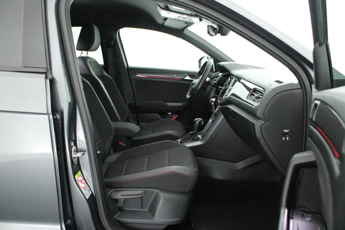 1.5 TSI 150pk DSG R-Line Sport Led Camera Virtual Cockpit Navigatie