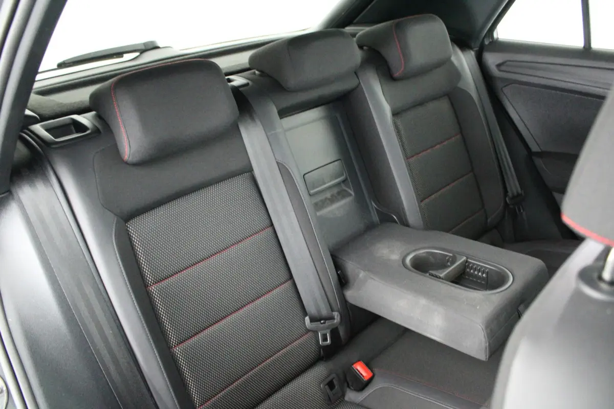 1.5 TSI 150pk DSG R-Line Sport Led Camera Virtual Cockpit Navigatie