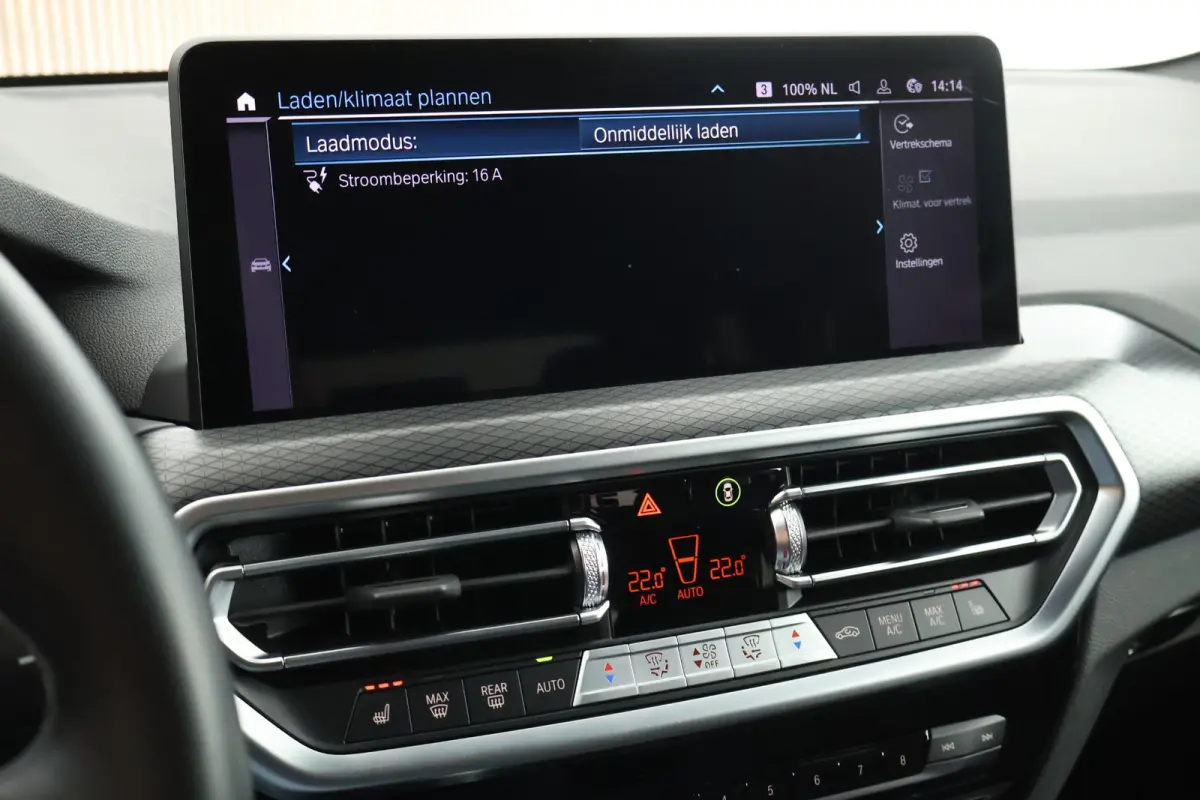 xDrive30e 292pk High Executive M Sport Camera Leder Panoramadak Stoelverwarming Navigatie