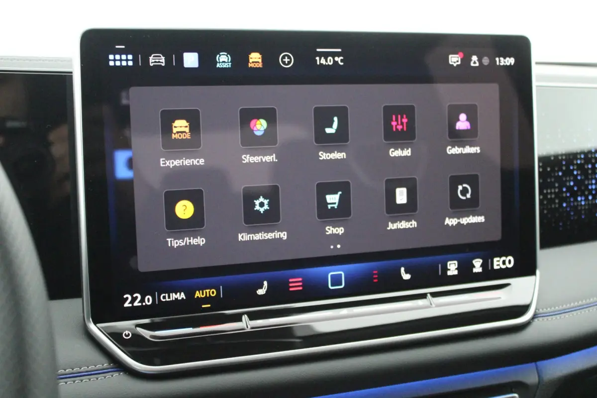 1.5 272pk eHybrid R-Line Edition Trekhaak Camera Keyless Massage Virtual Cockpit Panoramadak Carplay