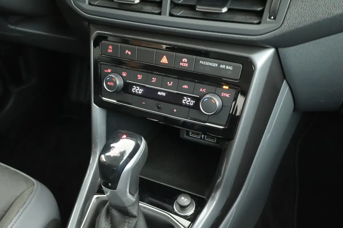 1.0 TSI 115pk DSG R-Line Style Navigatie Camera Keyless Virtual Cockpit