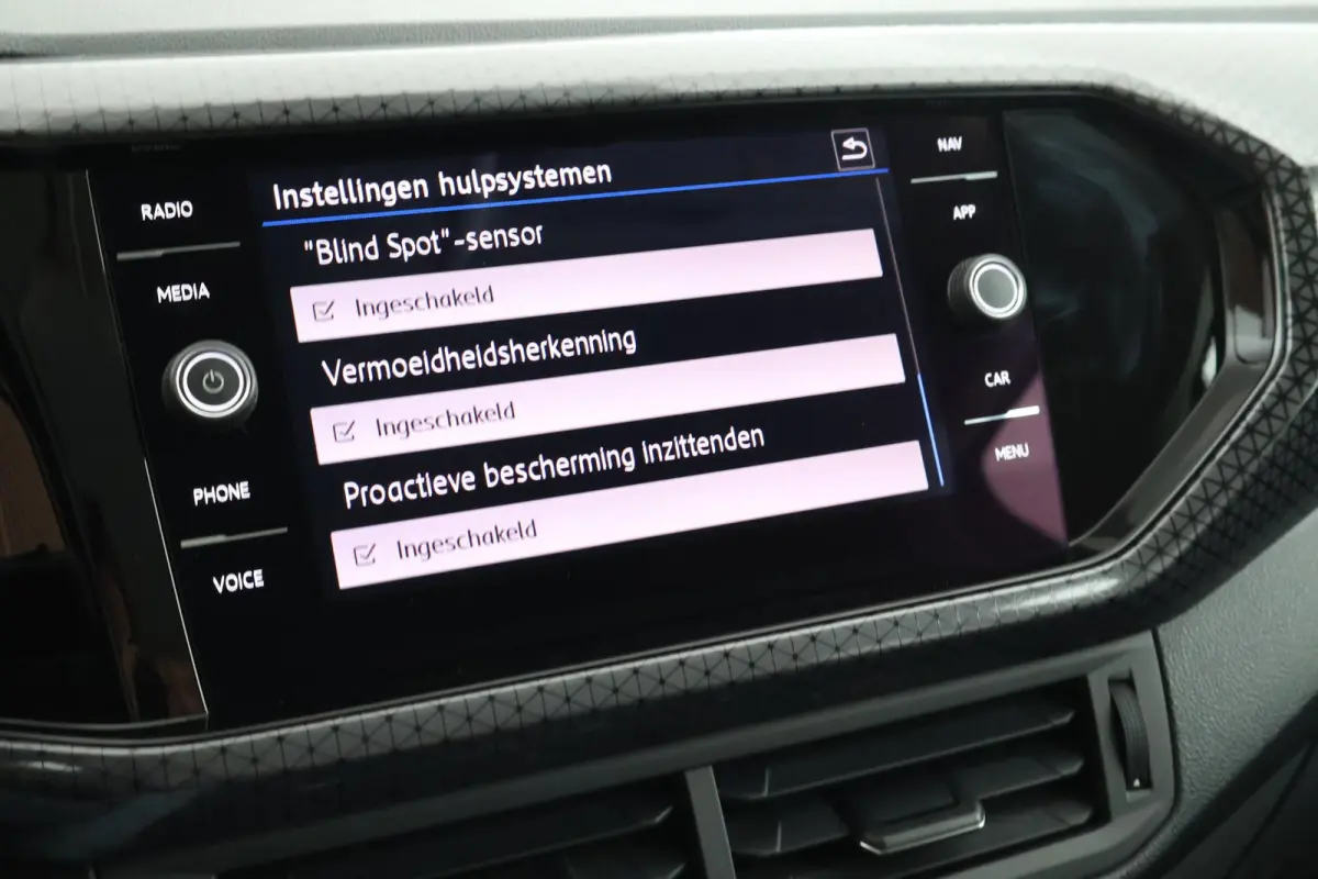 1.0 TSI 115pk DSG R-Line Style Navigatie Camera Keyless Virtual Cockpit