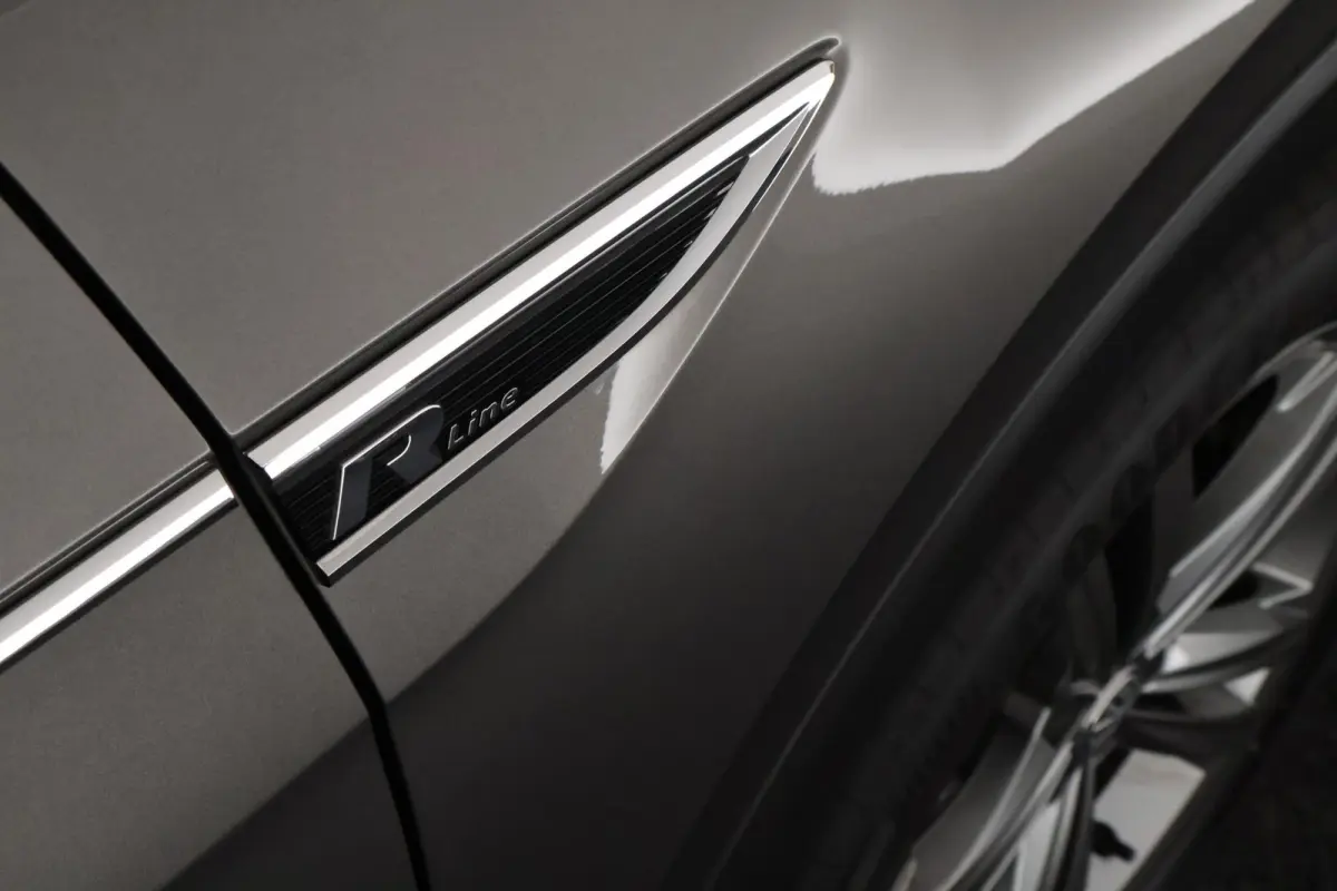 1.0 TSI 115pk DSG R-Line Style Navigatie Camera Keyless Virtual Cockpit
