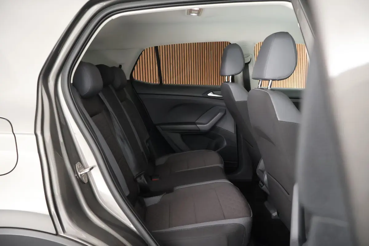 1.0 TSI 115pk DSG R-Line Style Navigatie Camera Keyless Virtual Cockpit