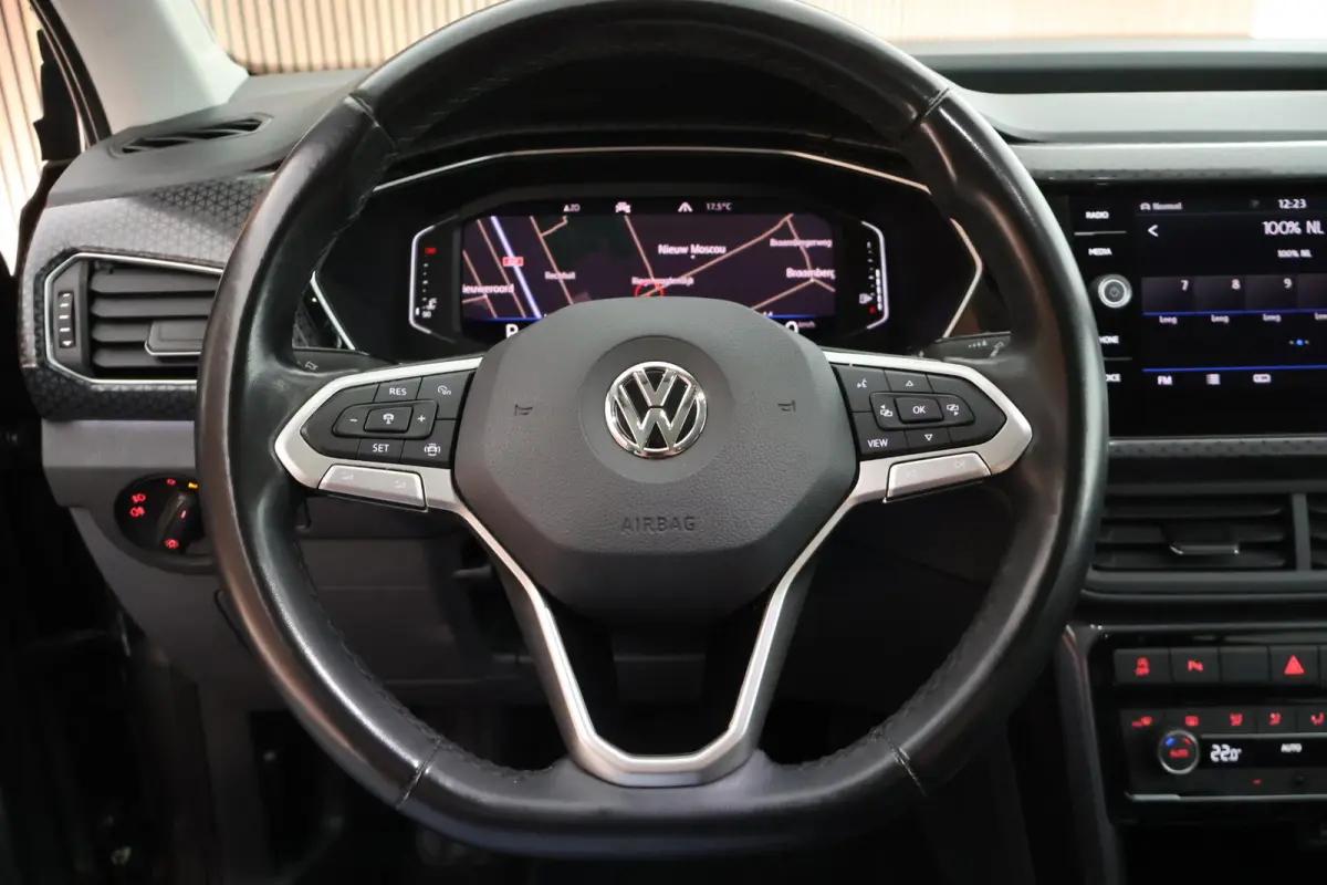 1.0 TSI 115pk DSG R-Line Style Navigatie Camera Keyless Virtual Cockpit