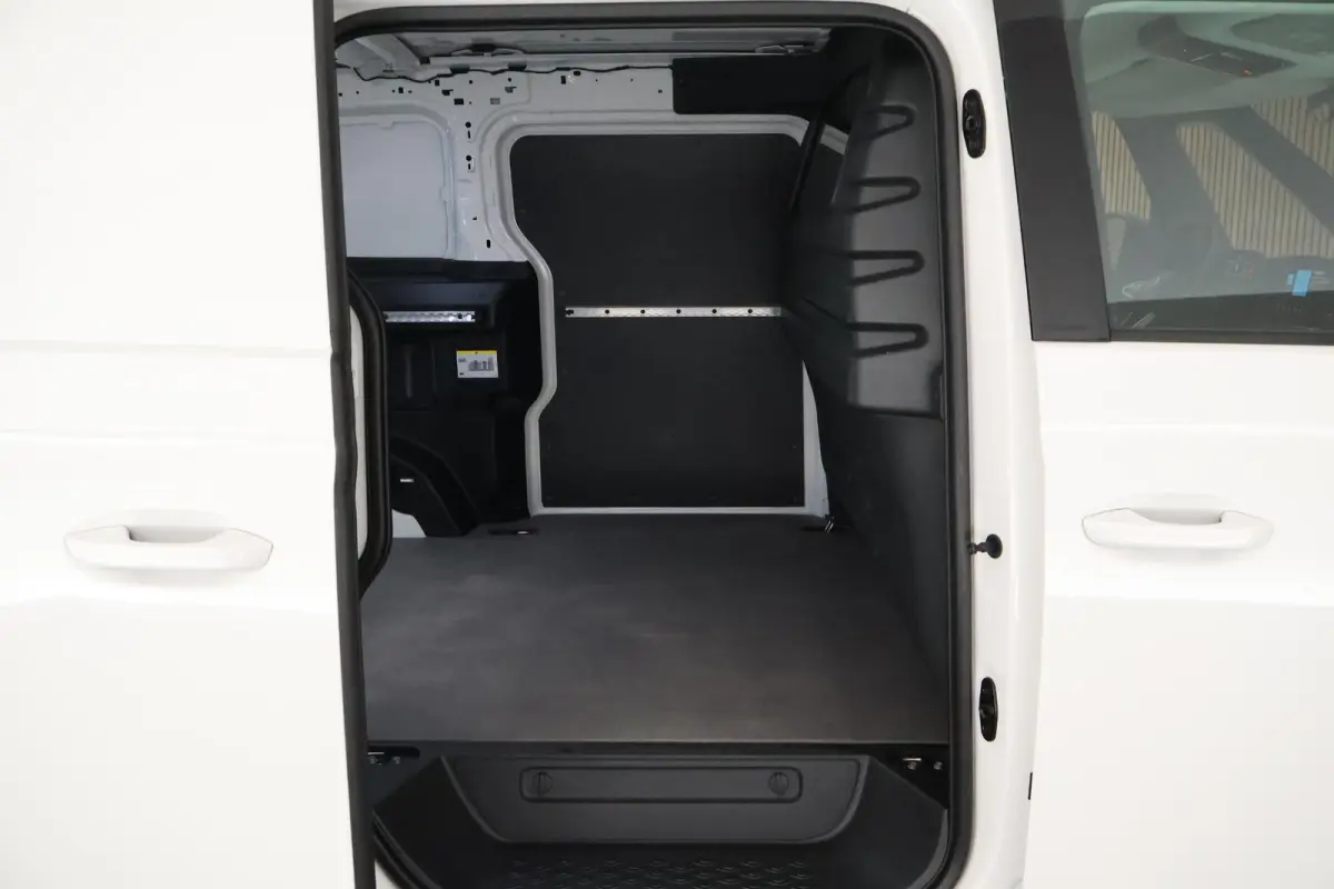 77 kWh 204pk SOH 98% Trekhaak Navigatie Stoelverwarming Adaptive Cruise Control Bijrijdersbank Climate control