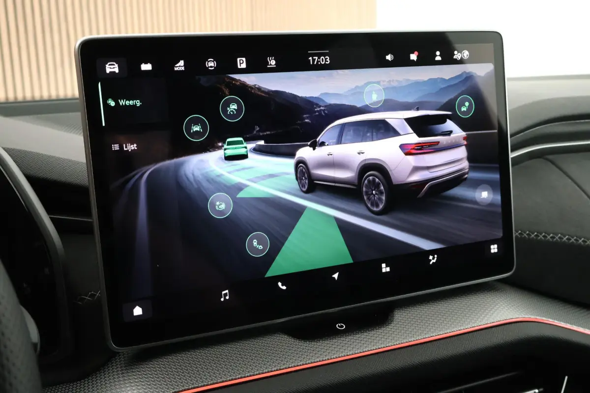 1.5 TSI 204pk PHEV Sportline Business Trekhaak Camera Canton LED Memory Stoelverwarming Panoramadak Navigatie