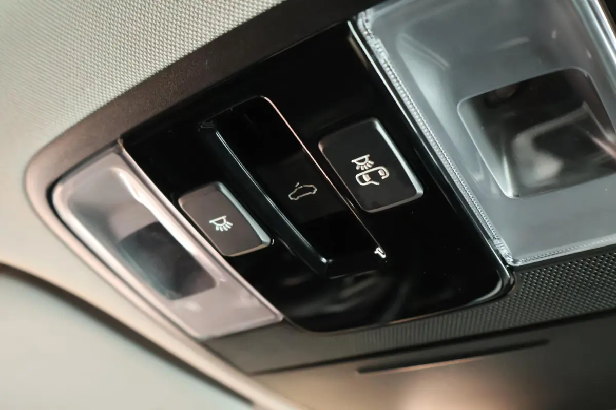 1.6 GDi PHEV ExecutiveLine Trekhaak Panoramadak Leder Camera Stoelkoeling+verwarming Keyless Navigatie