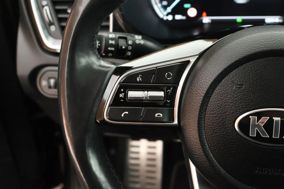 1.6 GDi PHEV ExecutiveLine Trekhaak Panoramadak Leder Camera Stoelkoeling+verwarming Keyless Navigatie