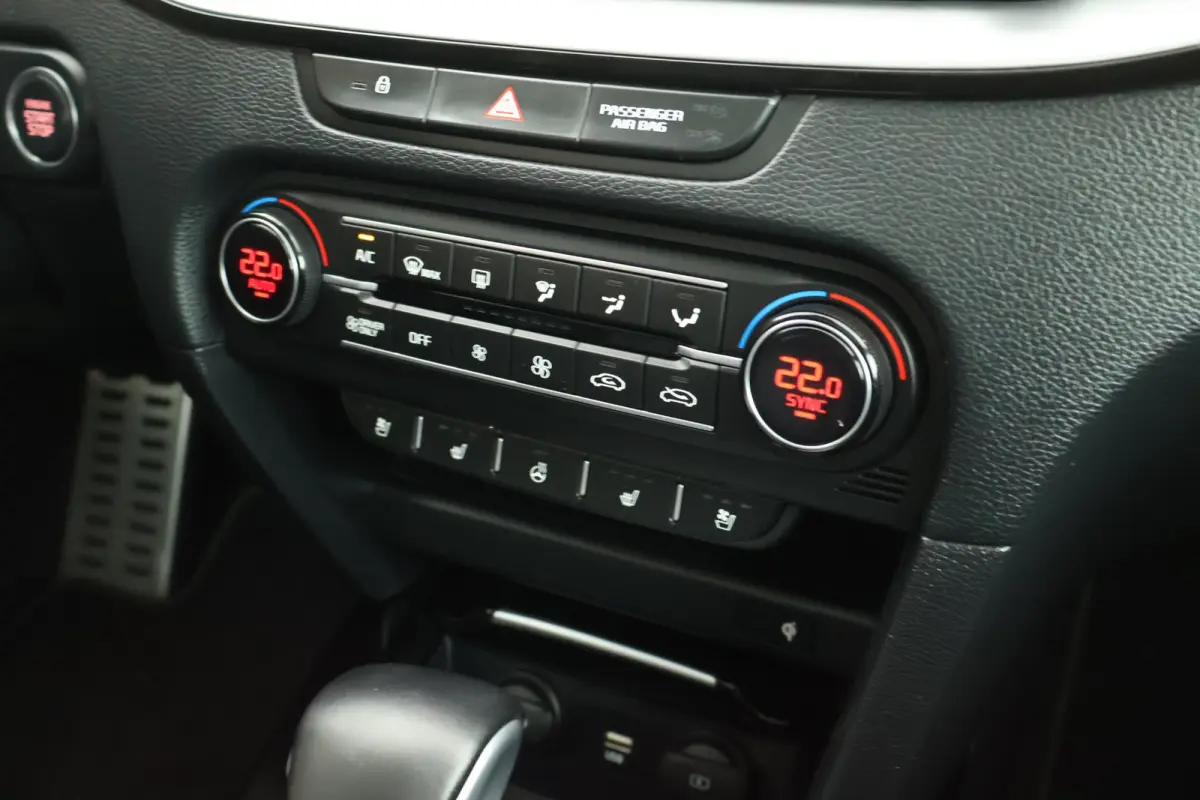 1.6 GDi PHEV ExecutiveLine Trekhaak Panoramadak Leder Camera Stoelkoeling+verwarming Keyless Navigatie