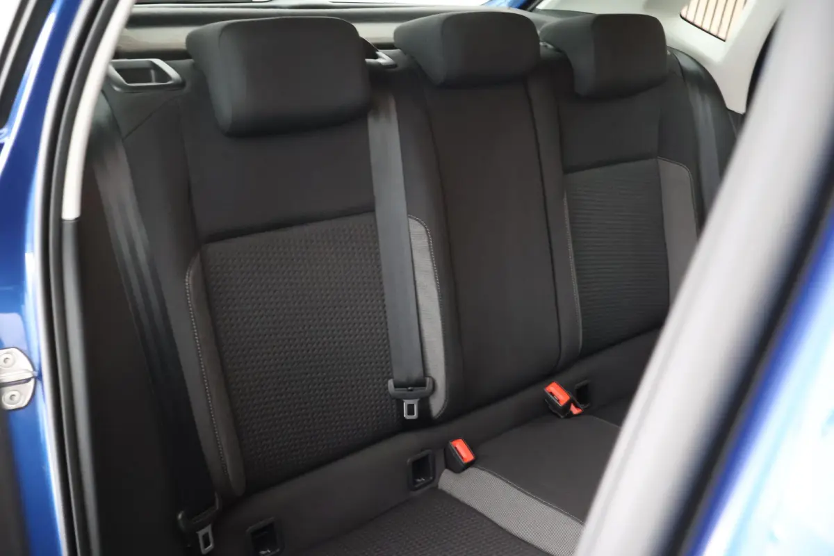 1.0 TSI 95pk Life Stoelverwarming Virtual Cockpit Navigatie