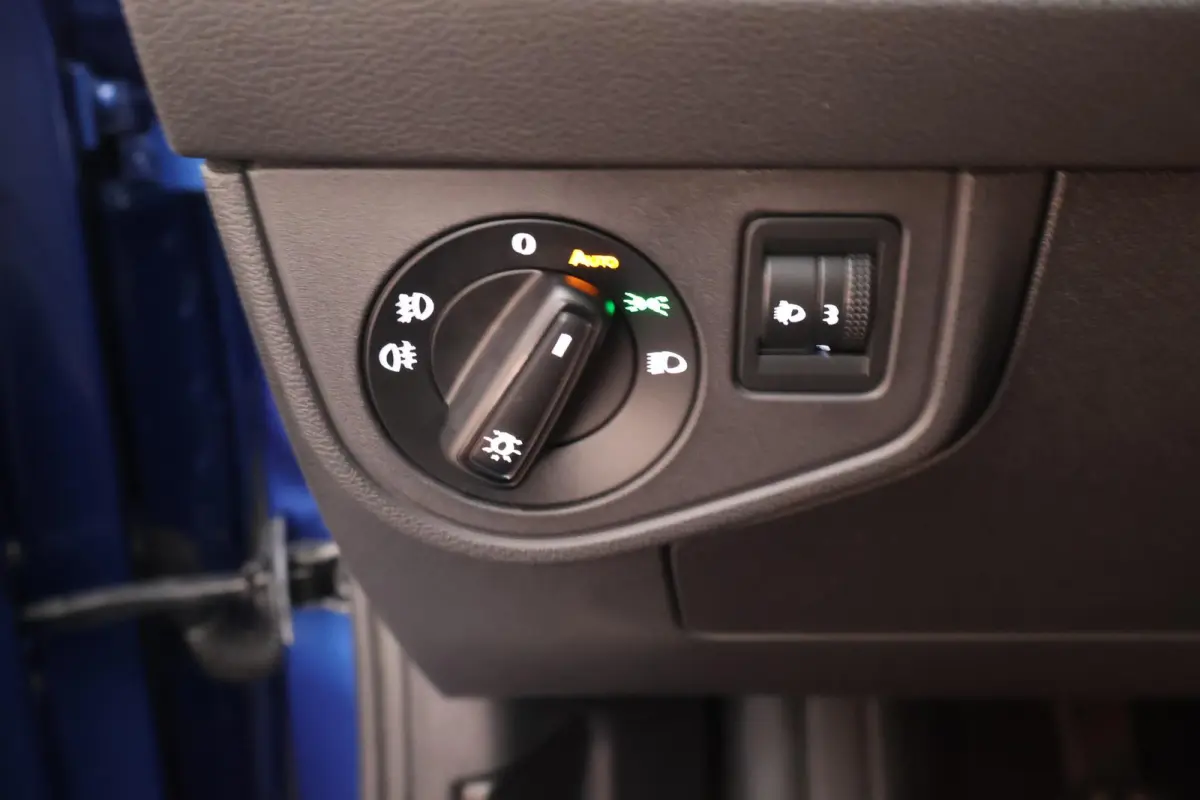1.0 TSI 95pk Life Stoelverwarming Virtual Cockpit Navigatie