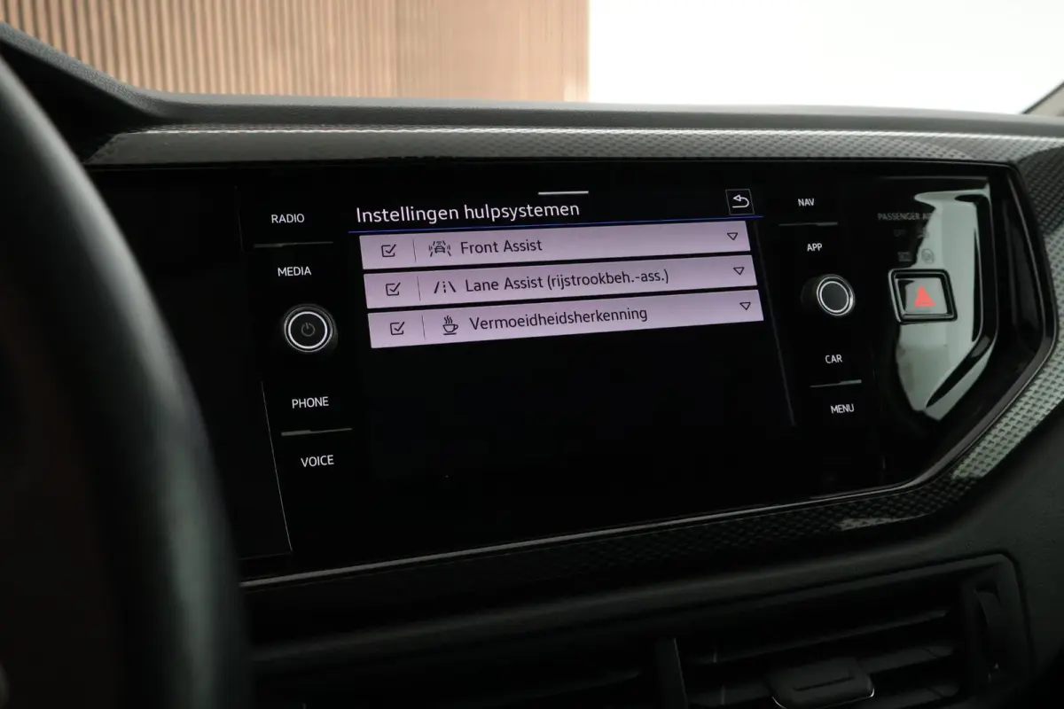 1.0 TSI 95pk Life Stoelverwarming Virtual Cockpit Navigatie