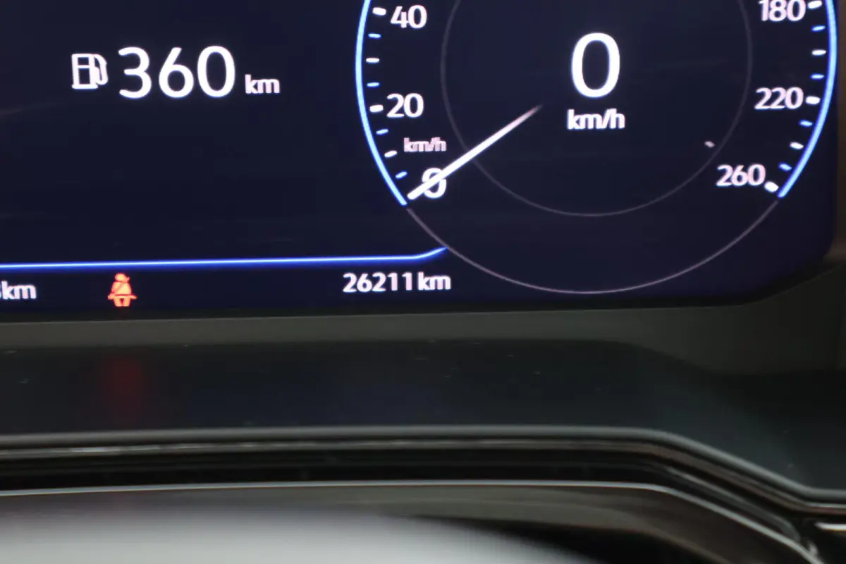 1.0 TSI 95pk Life Stoelverwarming Virtual Cockpit Navigatie