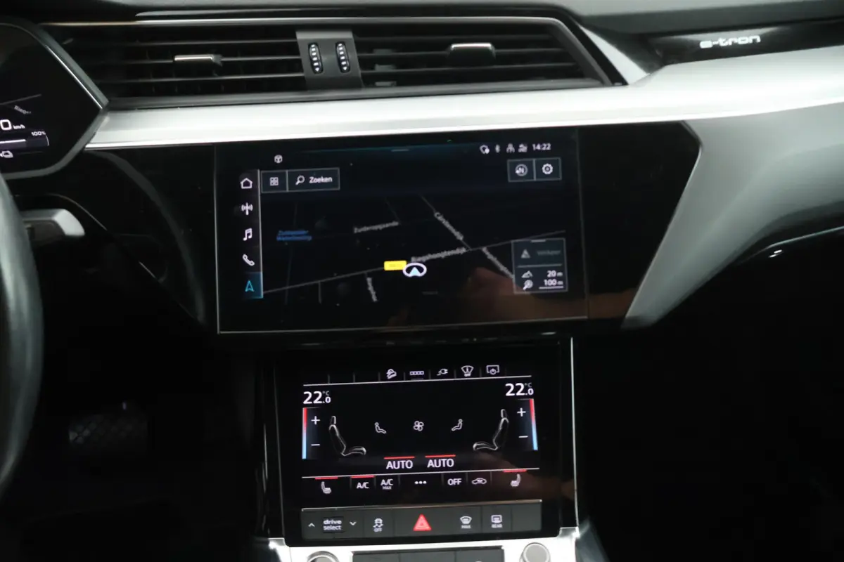 55 408pk quattro S edition 95 kWh SOH 91% Luchtvering 360Camera Nachtzicht Keyless Adaptive cruise