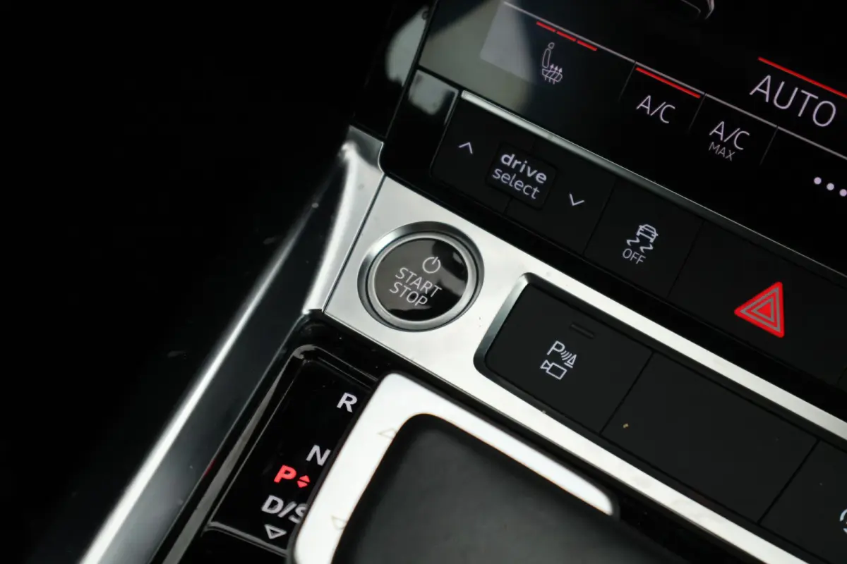 55 408pk quattro S edition 95 kWh SOH 91% Luchtvering 360Camera Nachtzicht Keyless Adaptive cruise