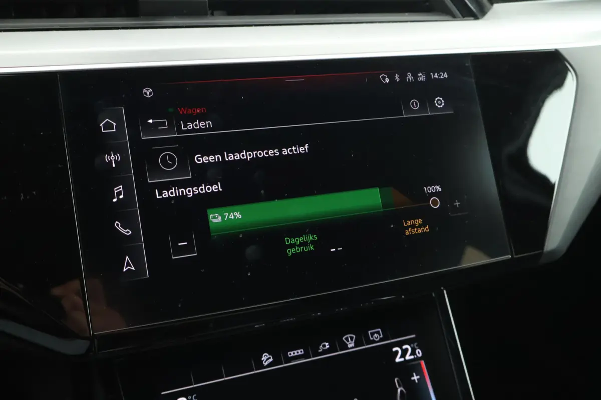 55 408pk quattro S edition 95 kWh SOH 91% Luchtvering 360Camera Nachtzicht Keyless Adaptive cruise