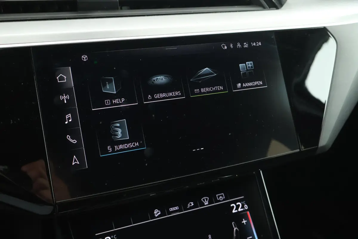 55 408pk quattro S edition 95 kWh SOH 91% Luchtvering 360Camera Nachtzicht Keyless Adaptive cruise