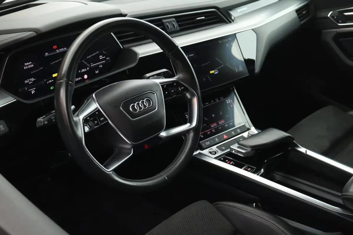 55 408pk quattro S edition 95 kWh SOH 91% Luchtvering 360Camera Nachtzicht Keyless Adaptive cruise