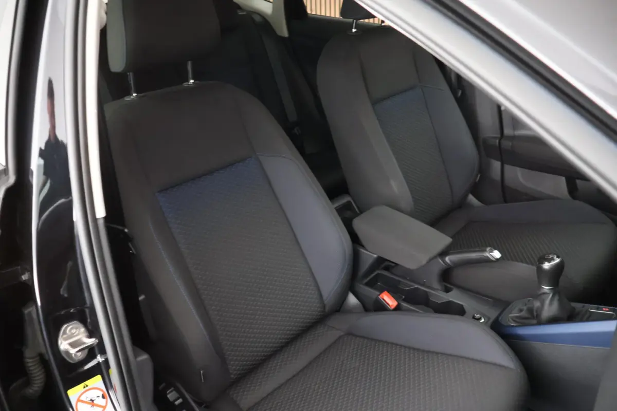 1.0 TSI 95pk Comfortline Climate Control Parkeersensoren Navigatie Stoelverwarming