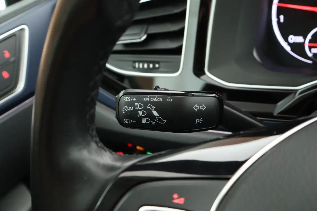 1.0 TSI 95pk Comfortline Climate Control Parkeersensoren Navigatie Stoelverwarming