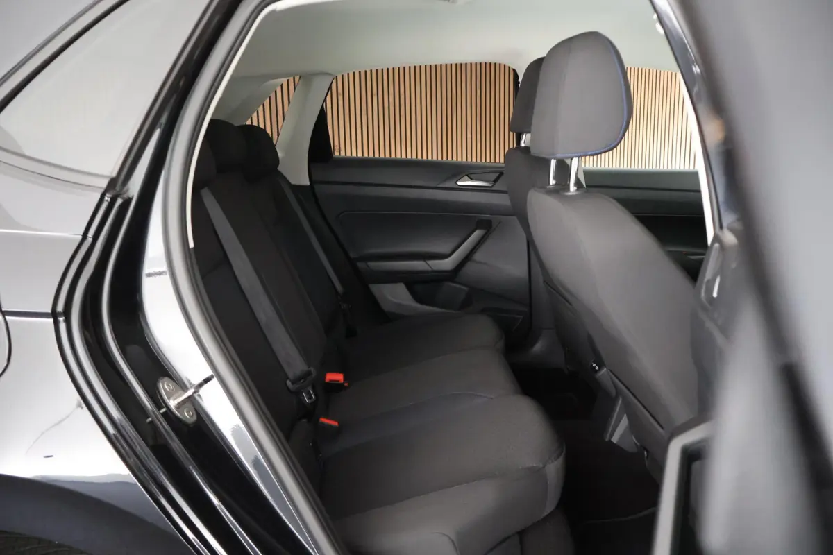 1.0 TSI 95pk Comfortline Climate Control Parkeersensoren Navigatie Stoelverwarming