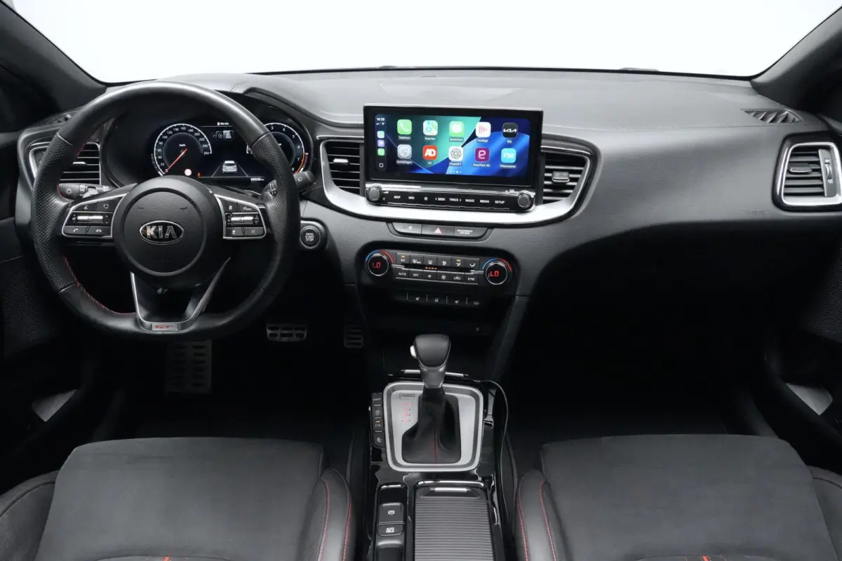 1.6 T-GDI GT PlusLine Automaat 204 PK | Pano-dak | CarPlay | Acc | Led | Camera | Stuur + Stoelverwarming | Pdc | JBL | Memory | Keyless |