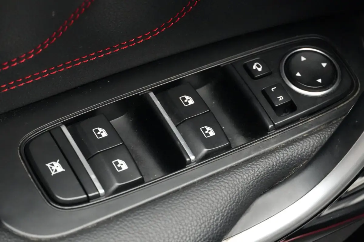 1.6 T-GDI GT PlusLine Automaat 204 PK | Pano-dak | CarPlay | Acc | Led | Camera | Stuur + Stoelverwarming | Pdc | JBL | Memory | Keyless |