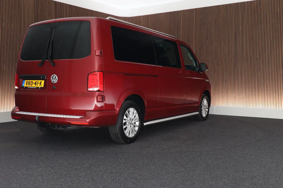 2.0 TDI 150pk DSG L2H1 32 DC Bulli Trekhaak Camera Leder LED Virtual Cockpit Navigatie