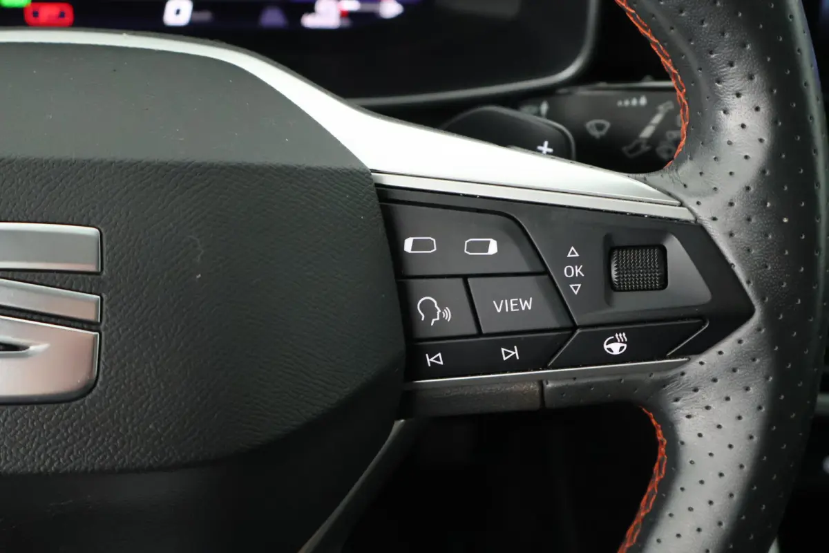 1.4 TSI 204pk eHybrid PHEV FR Business Intense Stoelverwarming Navigatie