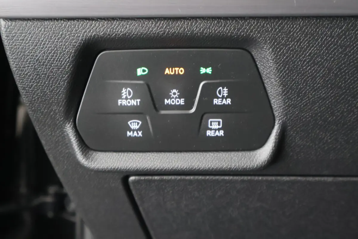1.4 TSI 204pk eHybrid PHEV FR Business Intense Stoelverwarming Navigatie