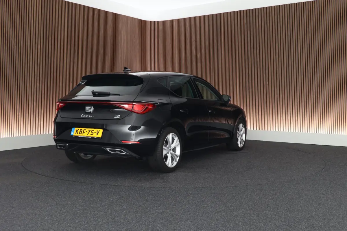 1.4 TSI 204pk eHybrid PHEV FR Business Intense Stoelverwarming Navigatie